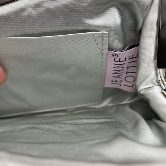 Jeannie Lottie silver satin clutch w/ silver snake strap. BNWOT. - Picture 2 of 9